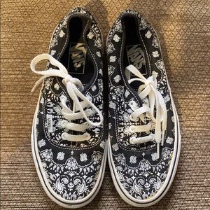 Bandana print vans